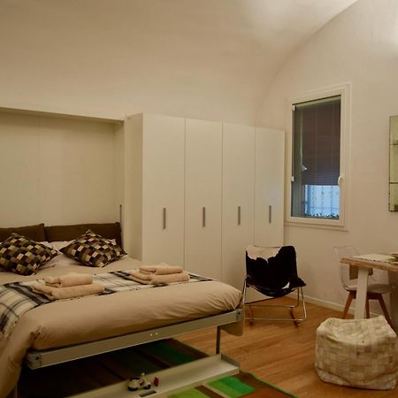 Casa Paradiso - Design Home In Bologna Center Exterior photo